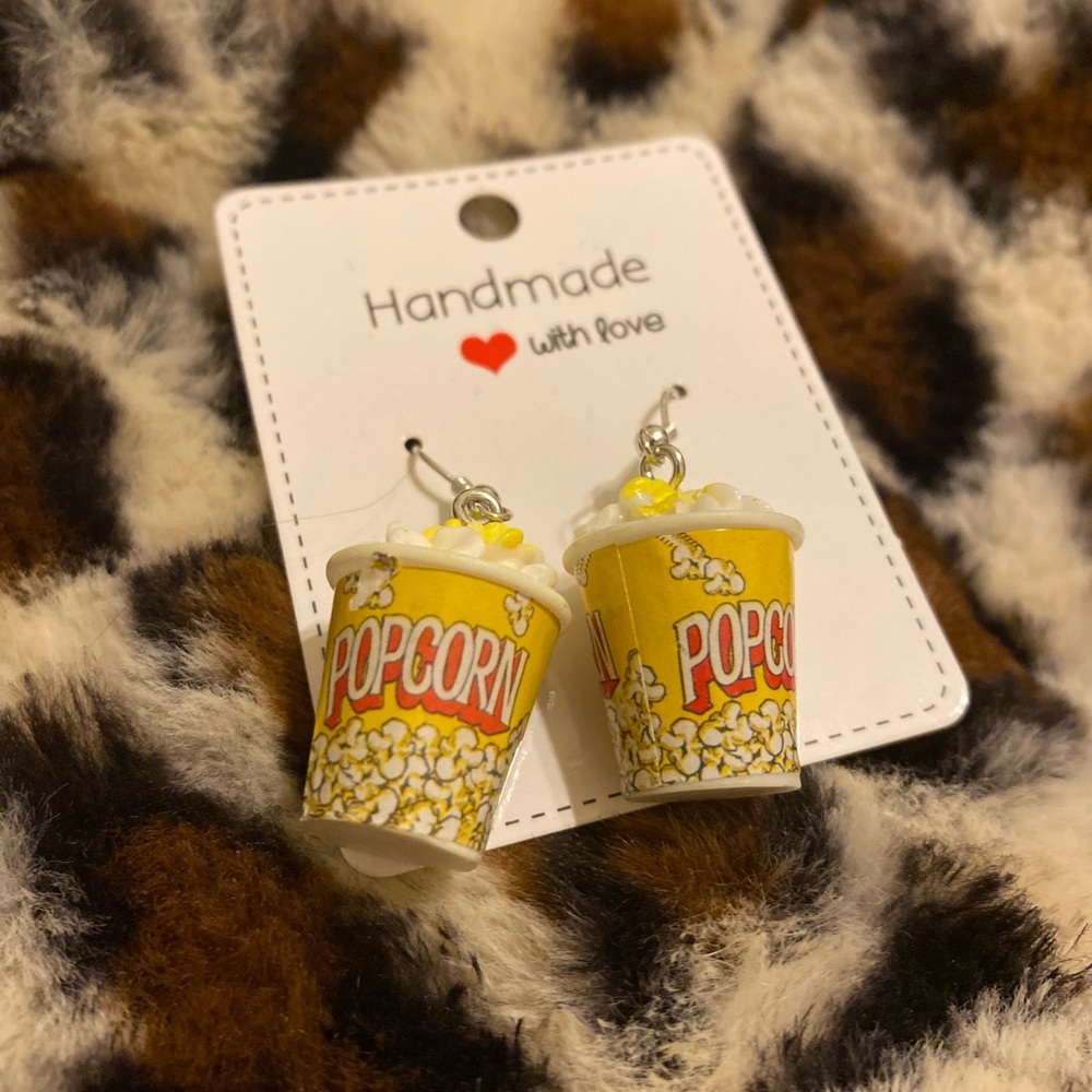 POPCORN HANDMADE EARRINGS 🍿 - Picture 3 of 4